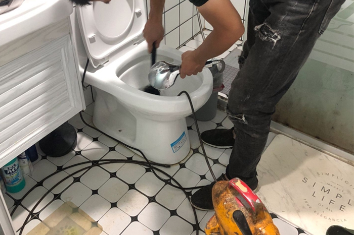 赤坎疏通下水道