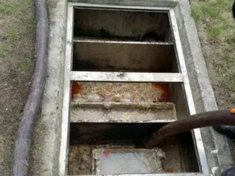 赤坎隔油池清理